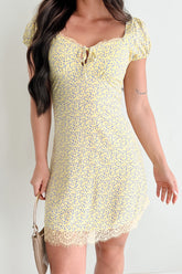 Floral Bliss Sweetheart Floral Mini Dress (Yellow/Blue)