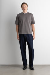RELAXED BOXY BASIC TEE WITH POCKET