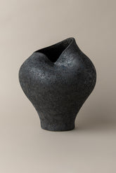 AMORA VASE
