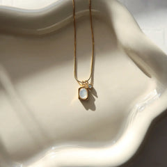 Ivey Pendant Necklace