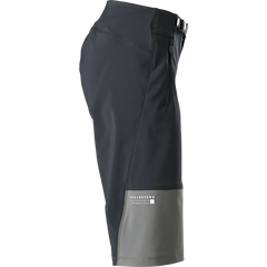 Women's Defend Shorts
