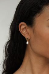 PEARL DROP STUD EARRINGS