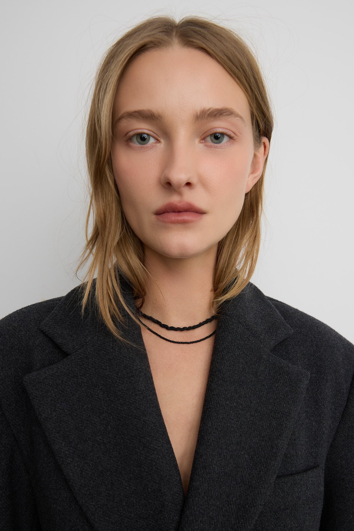 LAYERED NECKLACE WITH PENDANTS